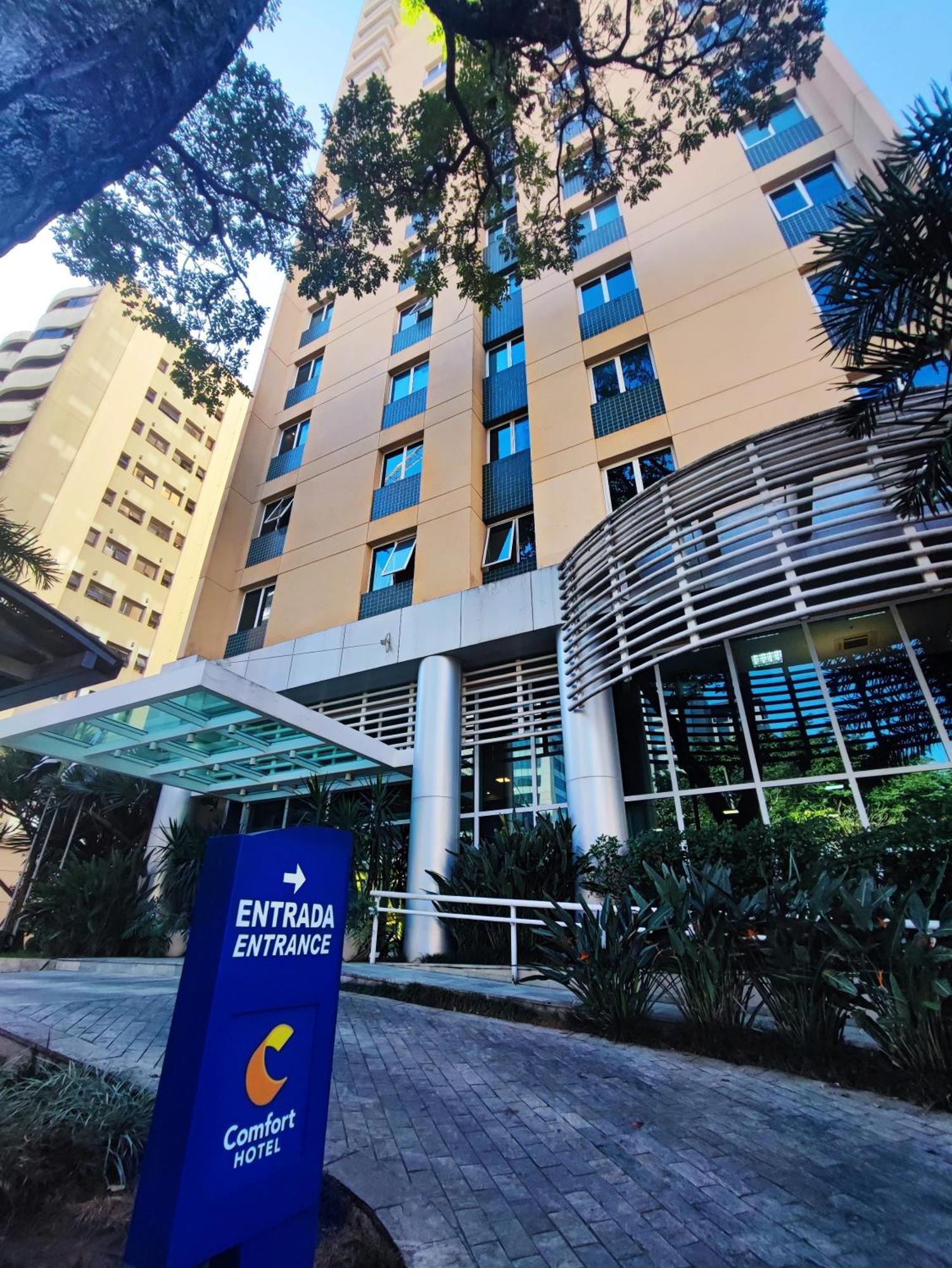 Comfort Ibirapuera Hotel 3*