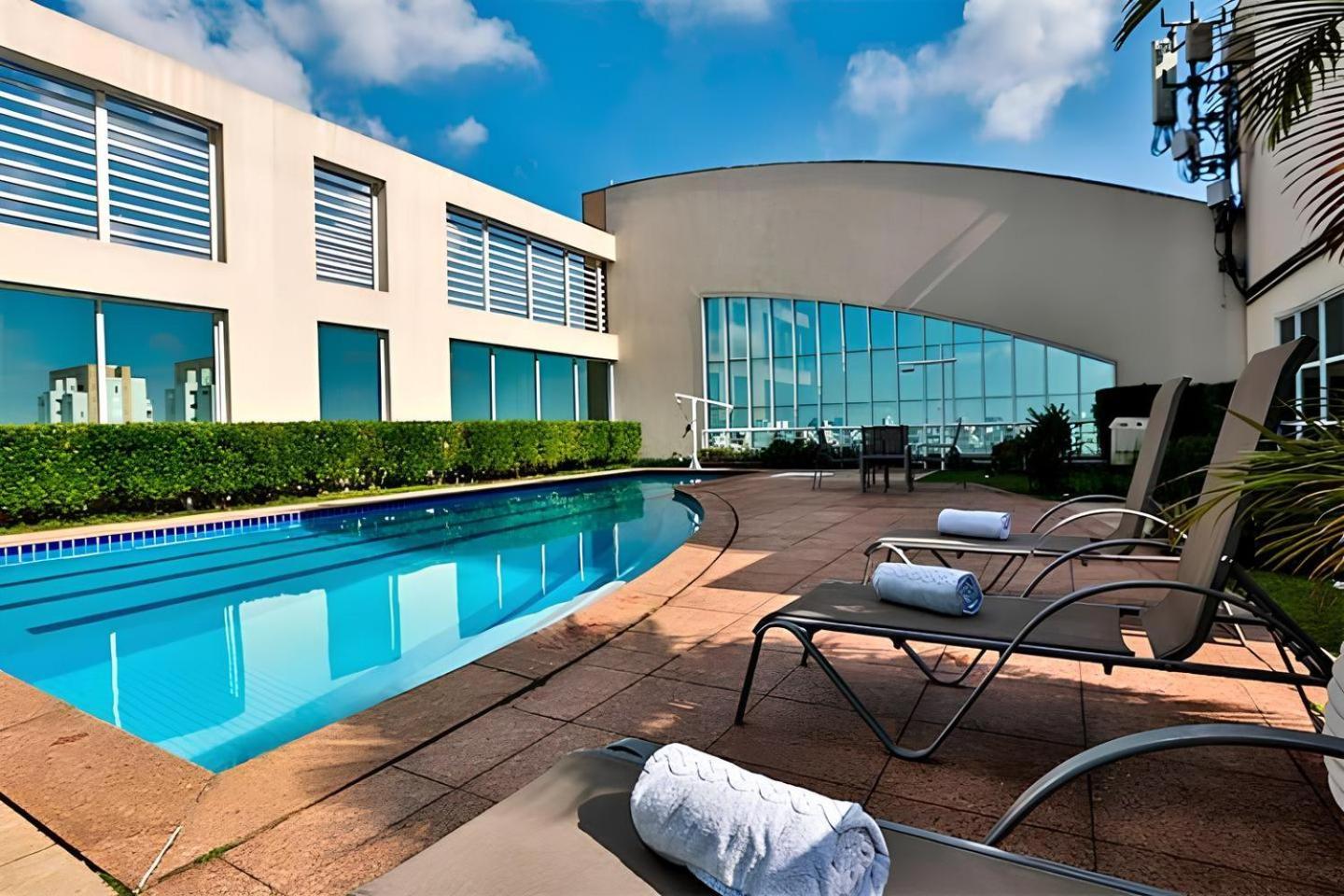 Hotel Comfort Ibirapuera 3*