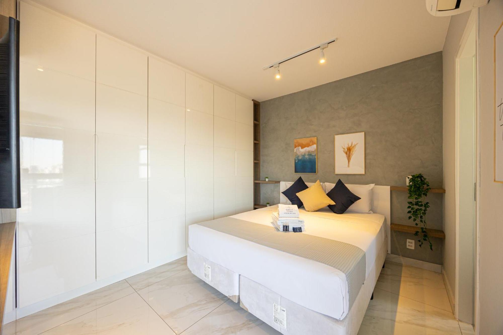 Easy Star - Com Vista Livre Campo Belo - Iq01i * São Paulo