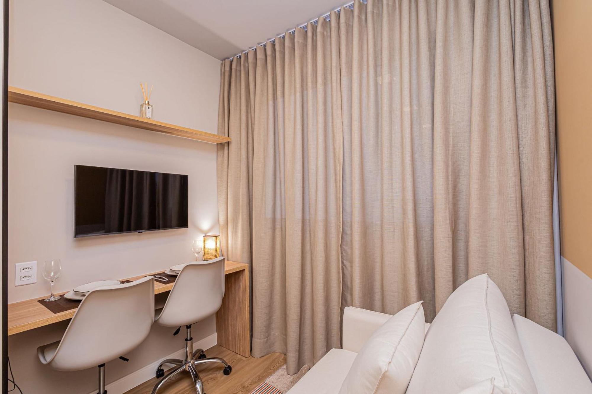 Pinheiros - Fabuloso Completo Apartamento *