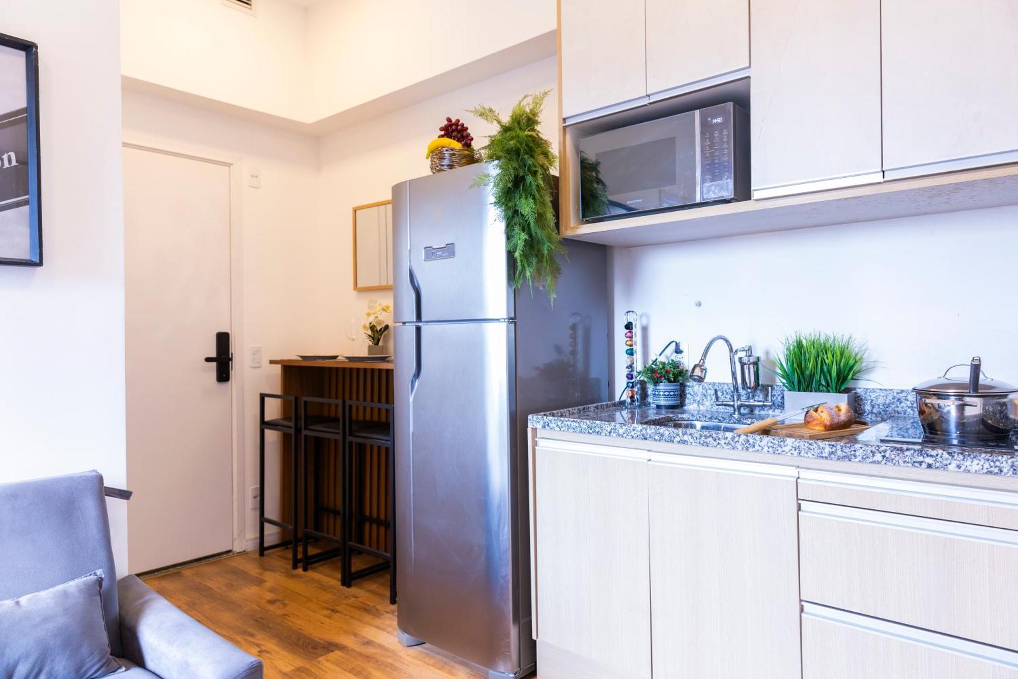 Proximo Ao Metro Butanta | Brazilian Corner Apartment Sao Paulo