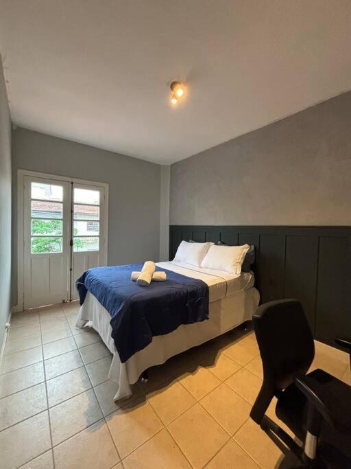 Apartamento Apto Com Dois Quartos, Pertinho Do Metro Faria Lima