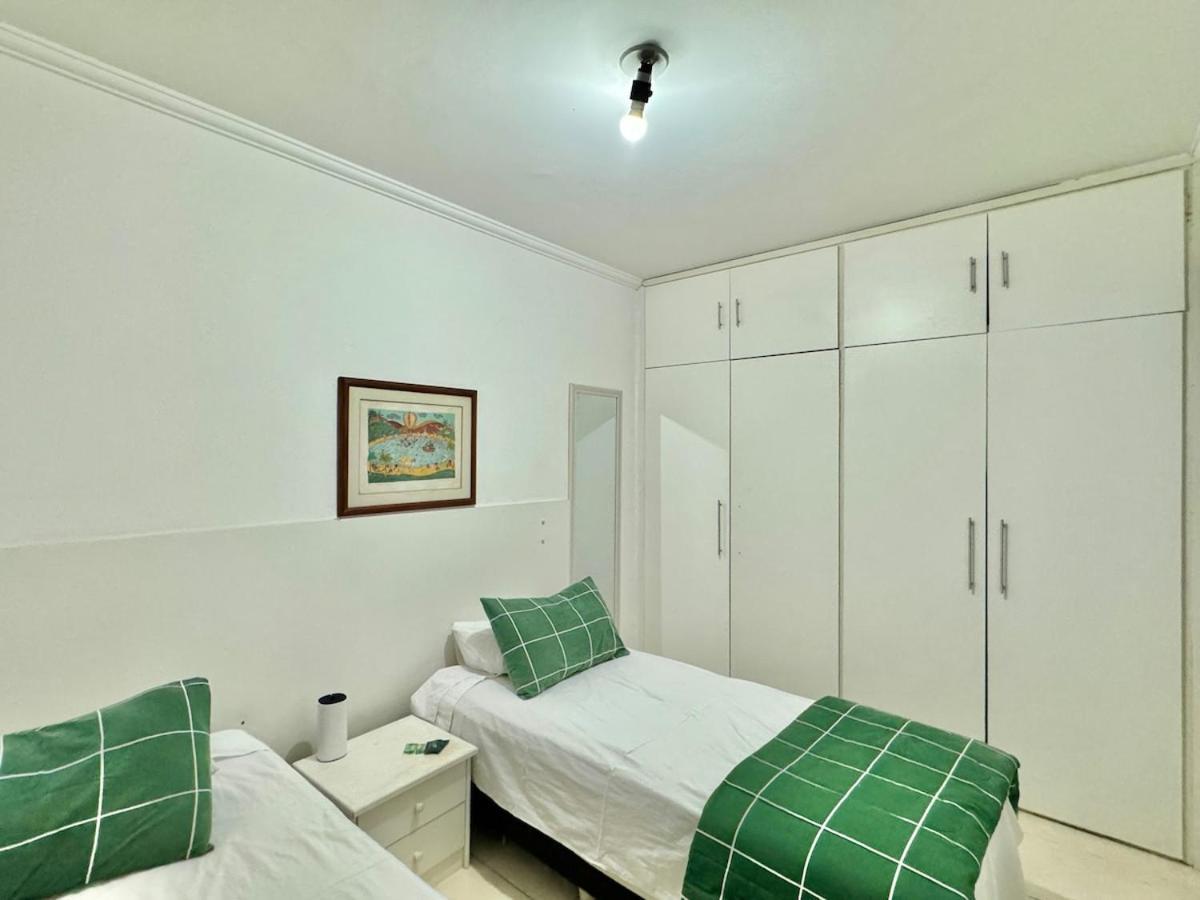 Flat A 500m Av Paulista, 1 Vaga, Completo Apartment Sao Paulo