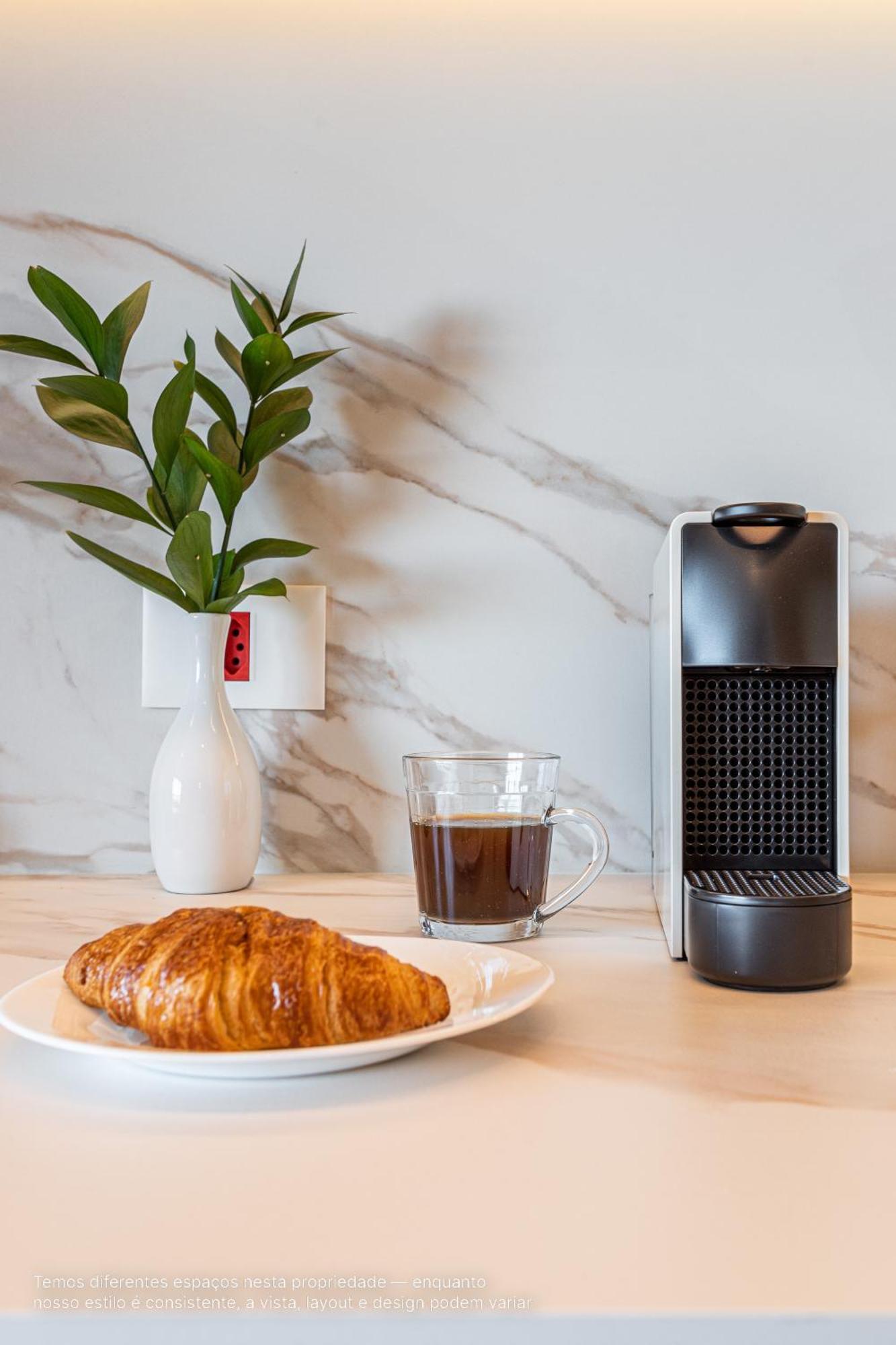 Predio Com Rooftop E Cafe Da Manha Ao Lado Da Faria Lima - Jfl Apartamento São Paulo