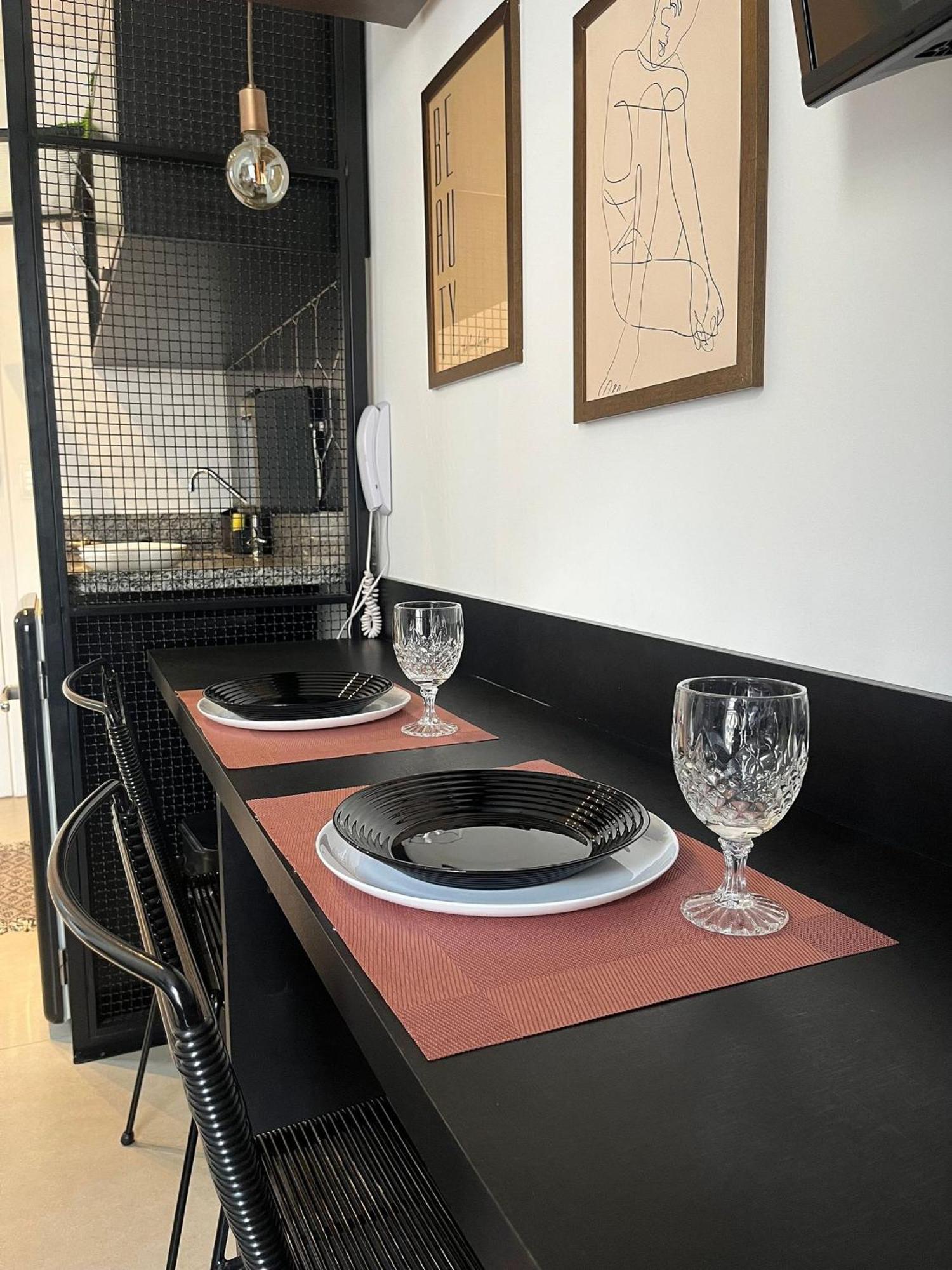 Proximo Ao Teatro Renault E Hospitais Apartment