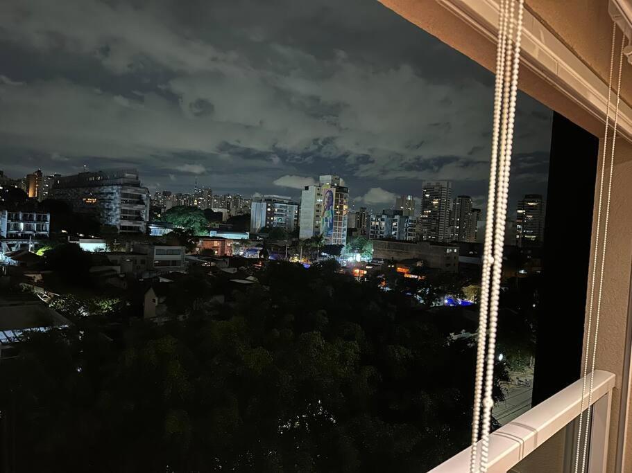 Apartamento Luxuoso Madalena Com Vaga São Paulo