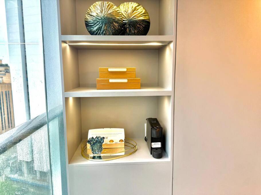 1410 Apartment