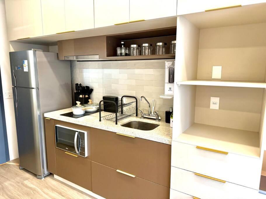 Apartment 1410 *