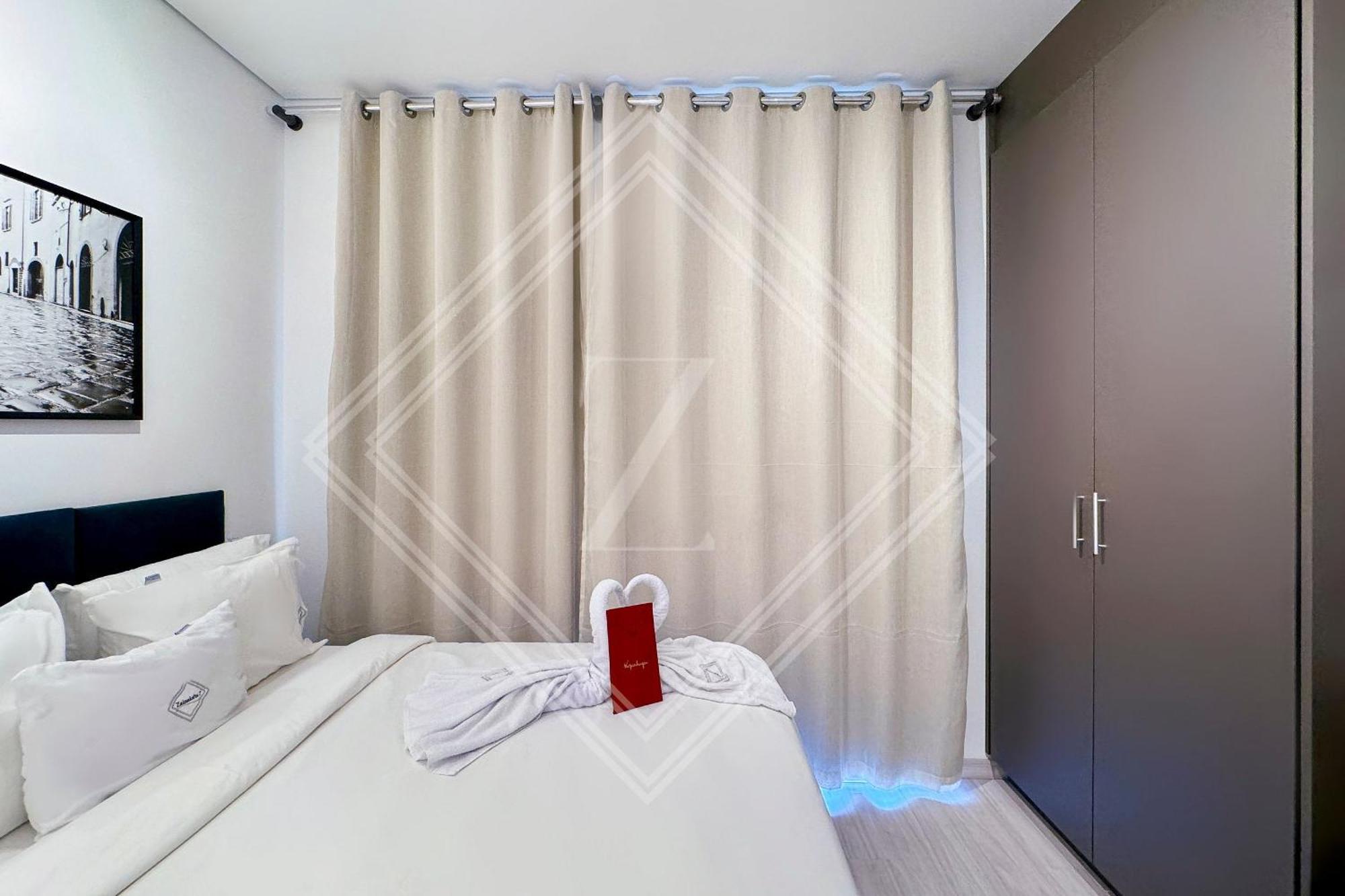 Zainalofts7moema Ao Lado Metro, Ibira, Casv 1308id Apartment