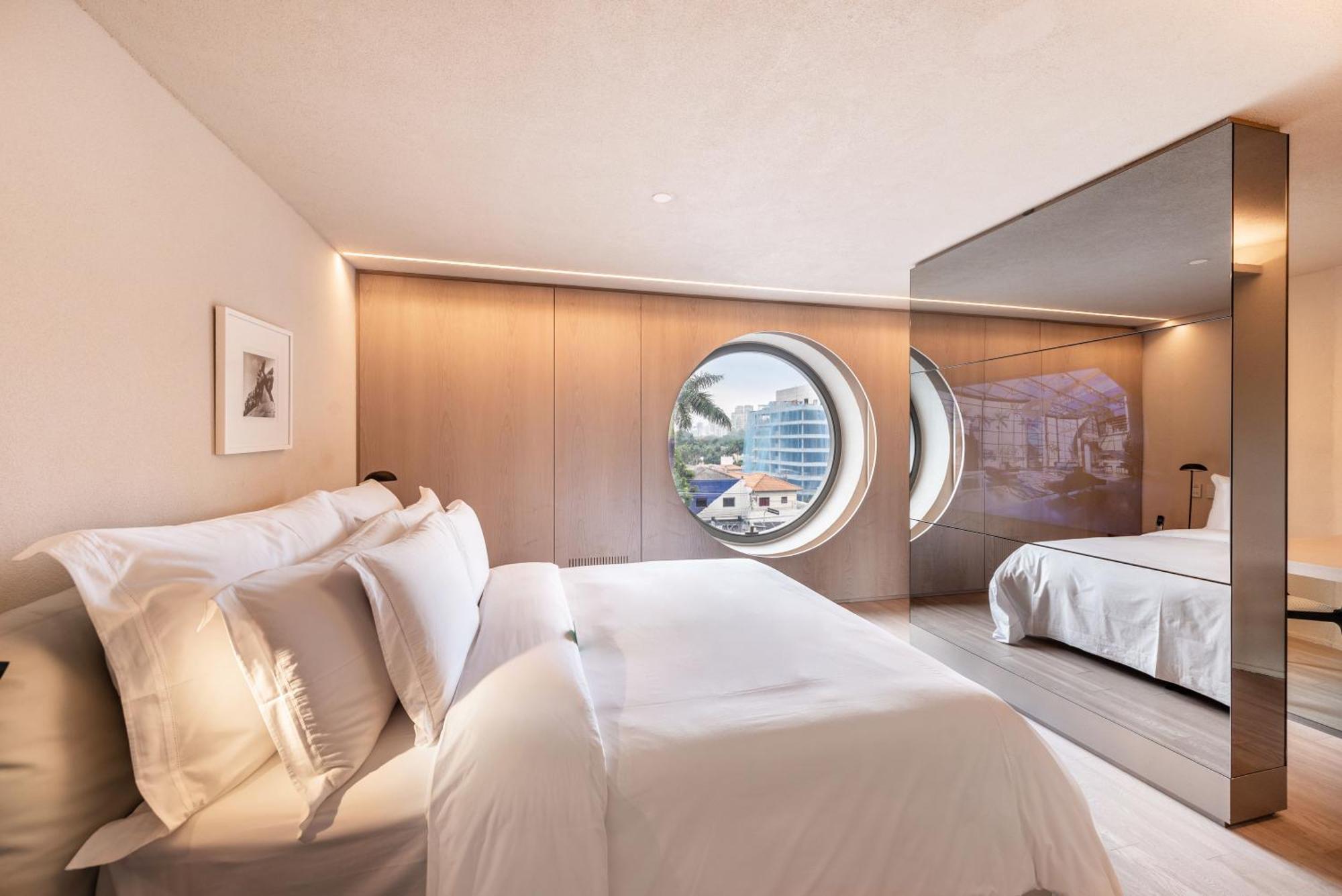 Hotel Unique 5*