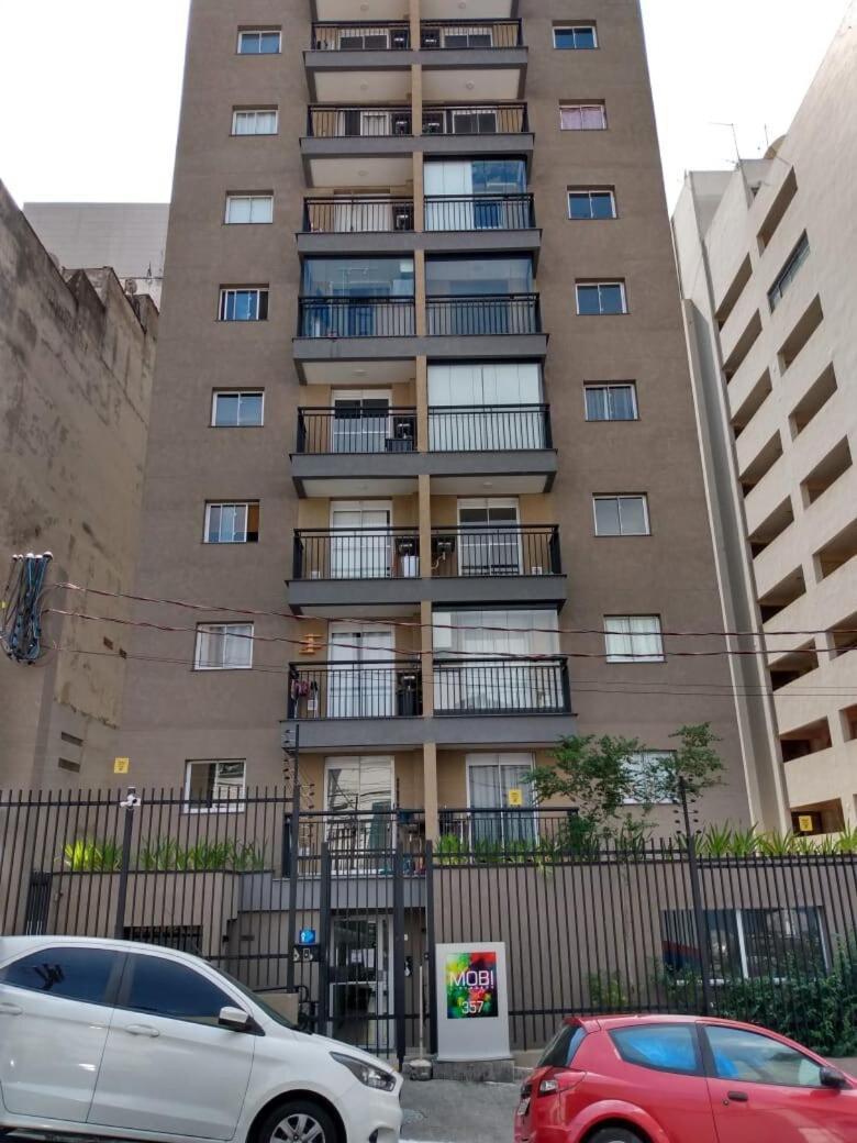 Apartment Descolado Na Liberdade - Predio Com Piscina