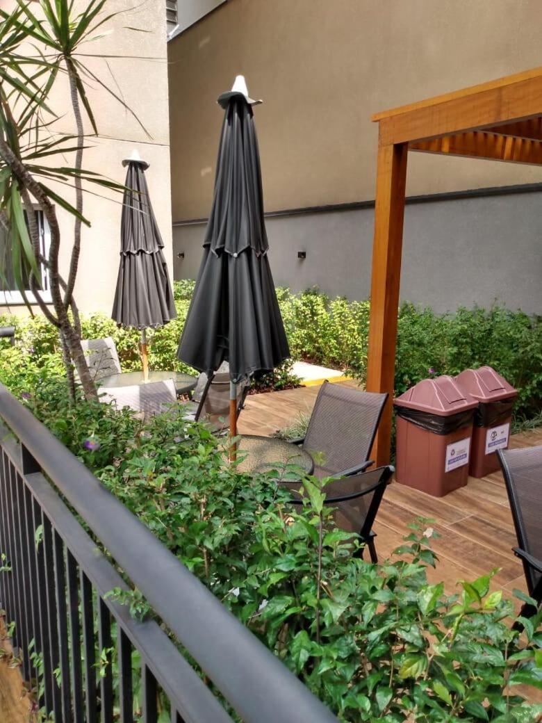 Descolado Na Liberdade - Predio Com Piscina Sao Paulo