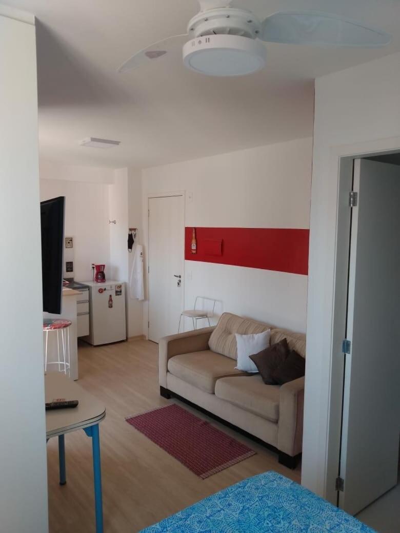 Apartment Descolado Na Liberdade - Predio Com Piscina *