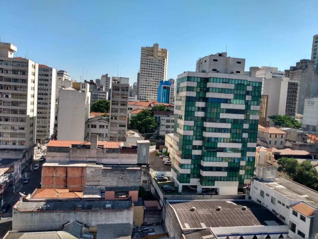 Apartment Descolado Na Liberdade - Predio Com Piscina
