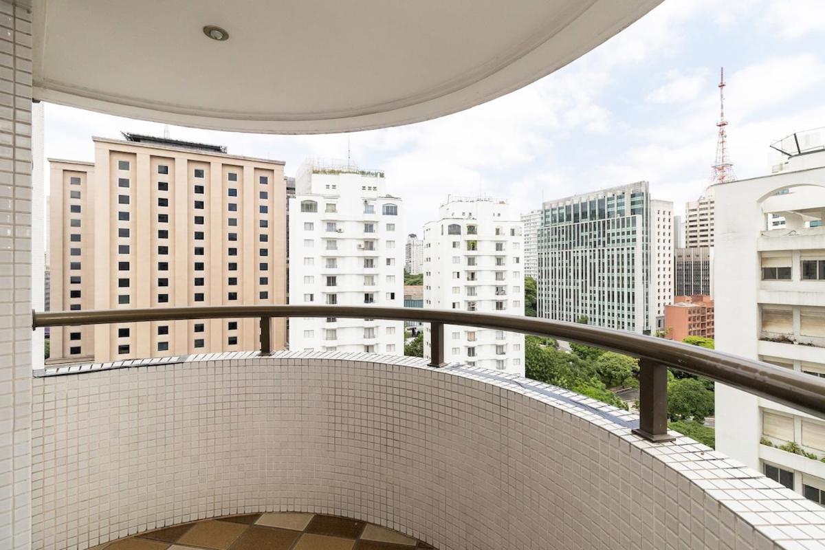 Twenty One Pilots Flat Paulista Apartment