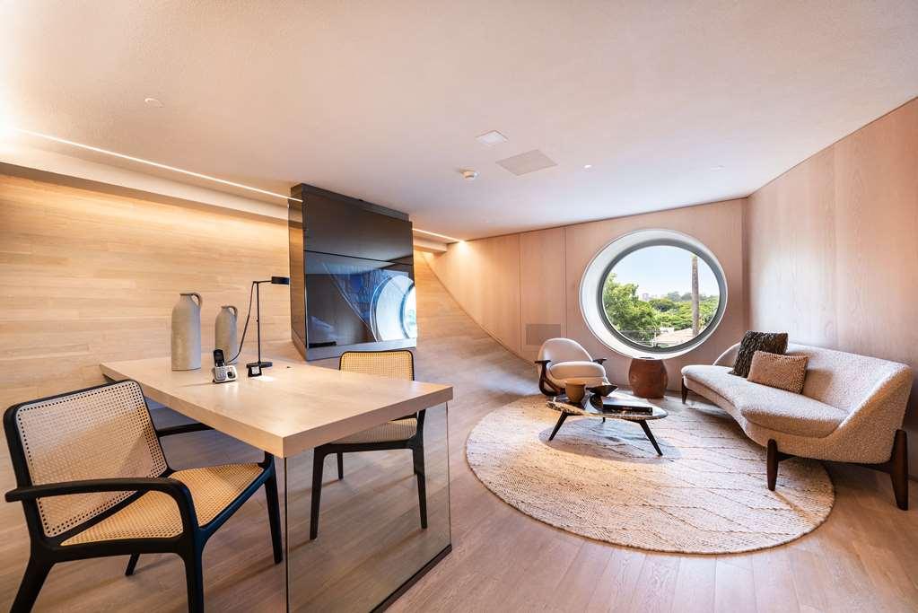 Unique 5* Sao Paulo