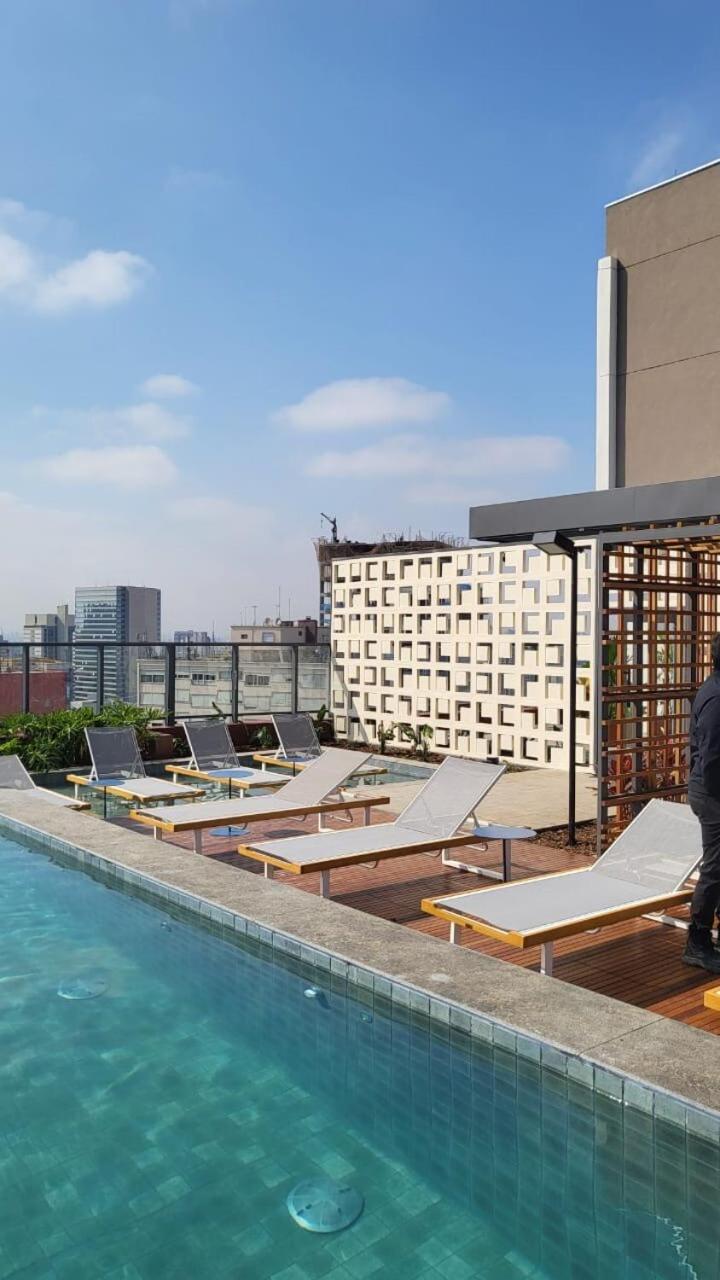 Na Liberdade At 300 M Metro Apartamento