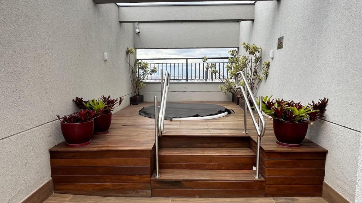 Apartamento Estudio Com Varandinha Na Consolacao - Pertinho Da Av Paulista E Do Metro Paulista São Paulo