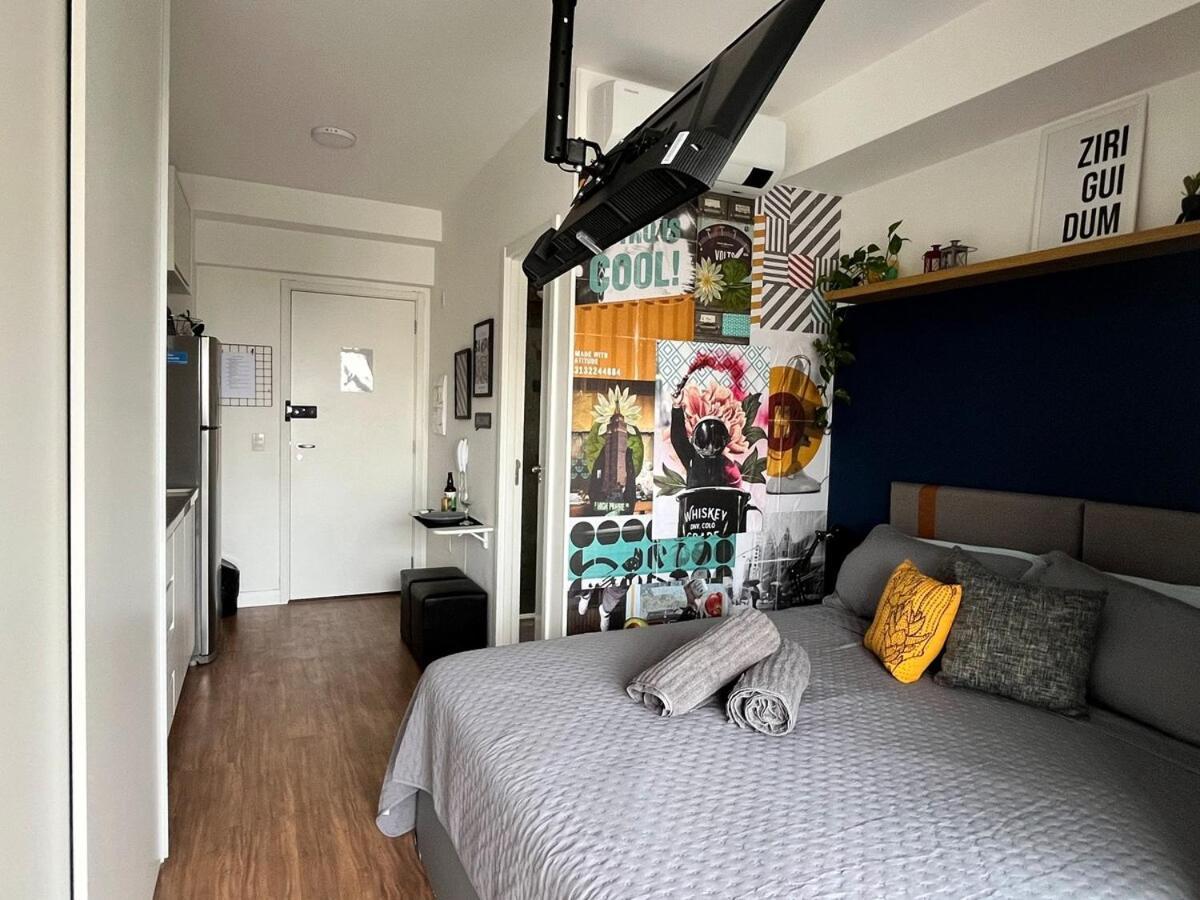 Apartamento Estudio Com Varandinha Na Consolacao - Pertinho Da Av Paulista E Do Metro Paulista São Paulo