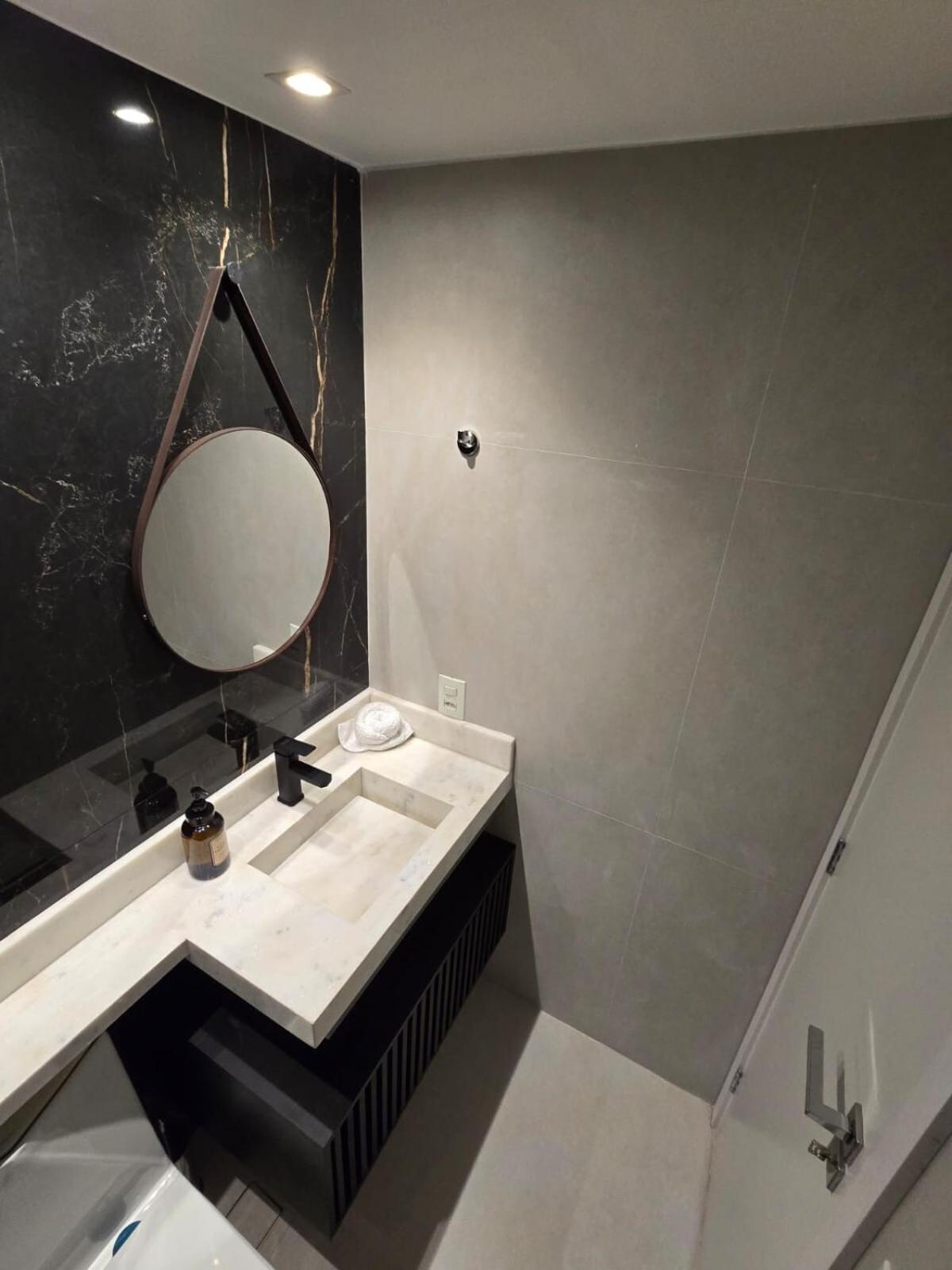Duplex Metro Brooklin *
