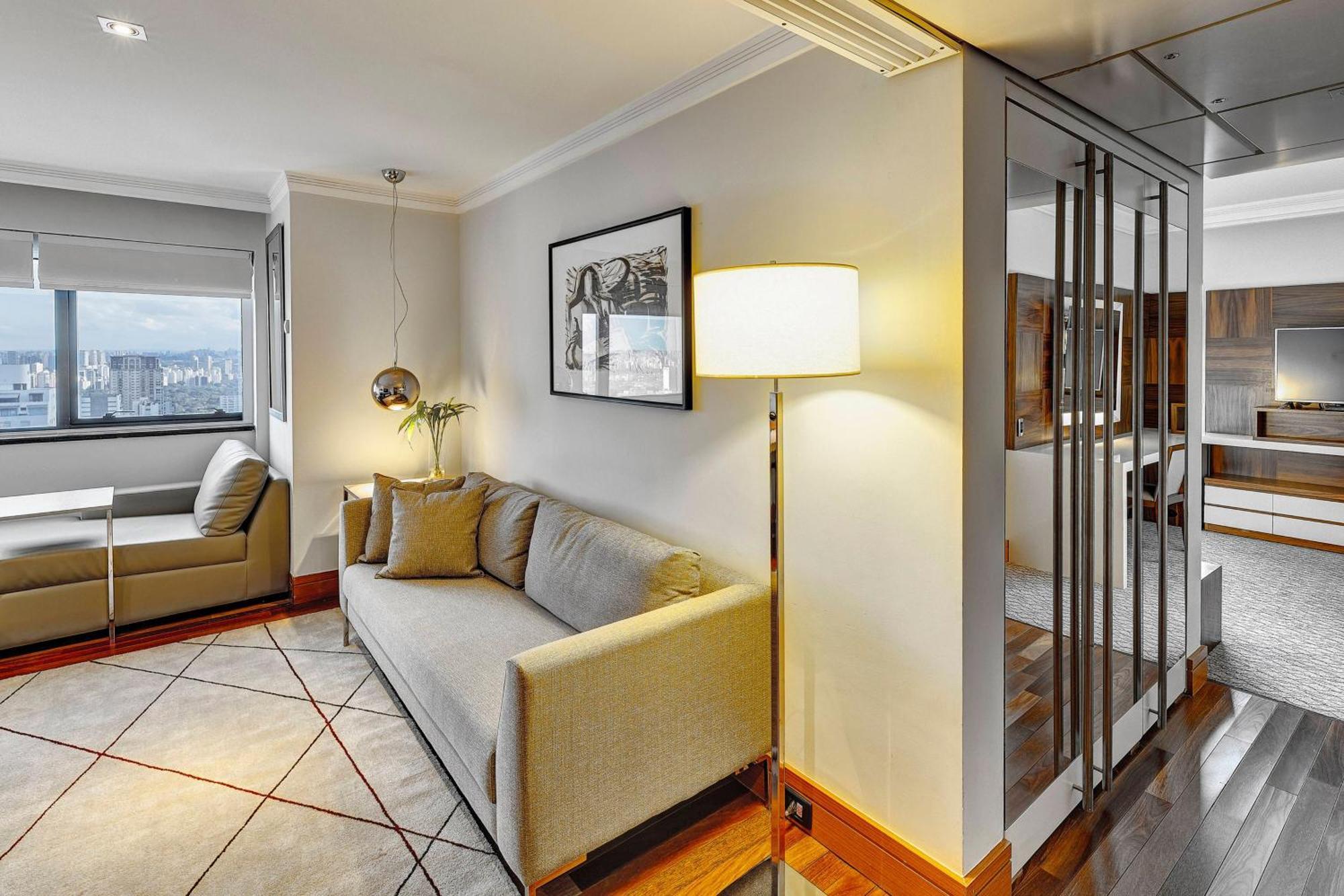 Hotel Renaissance 5*