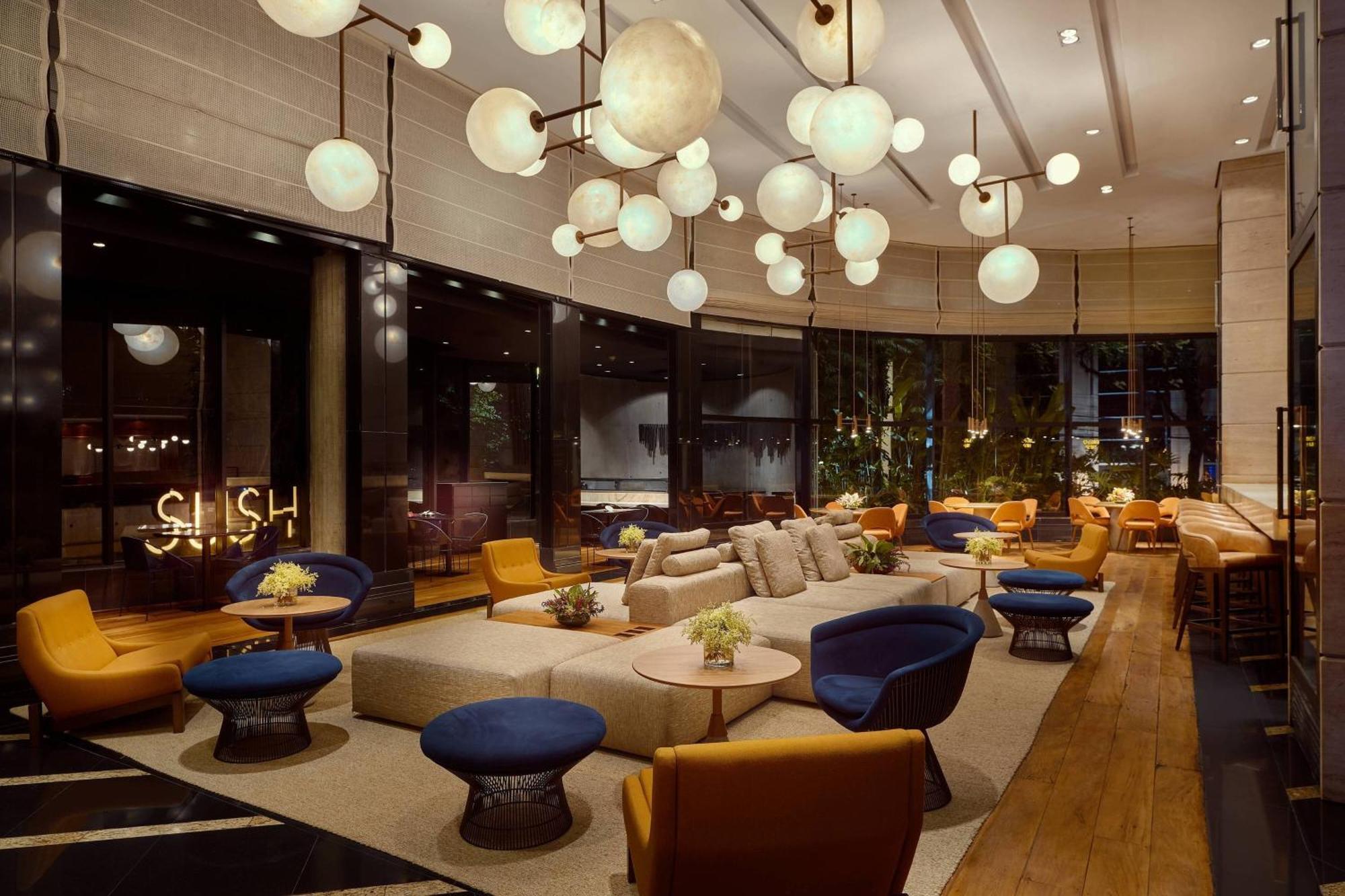 Hotel Renaissance