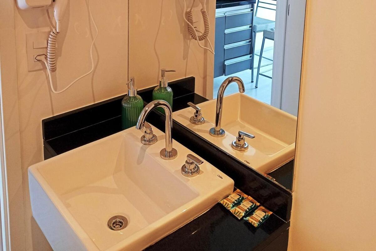 Em Moema Proximo Do Aeroporto E Do Metro Apartamento São Paulo