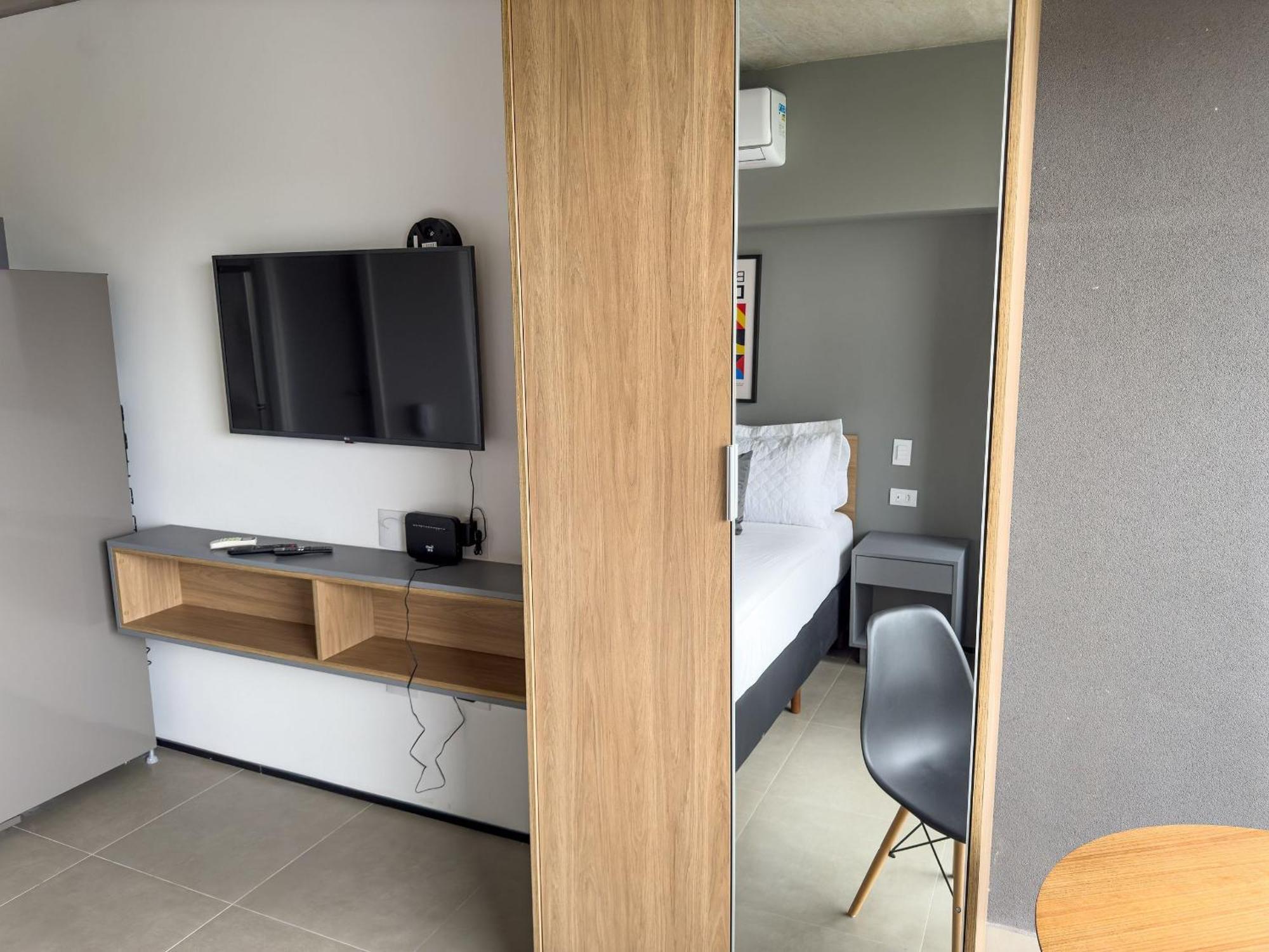 Apartment On Melo Alves By Housi *