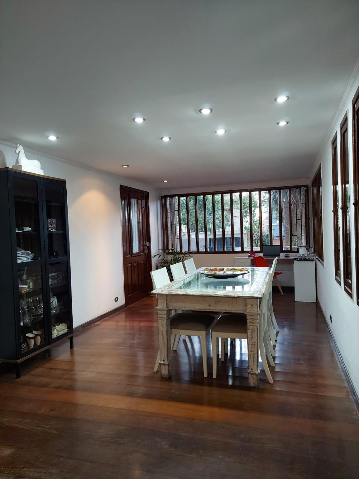 Homestay Santo Amaro, Consulado Americano Metro Borba Gato