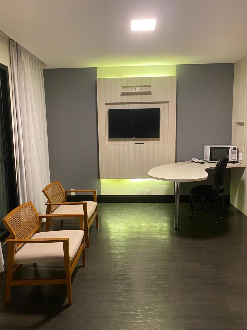 Apartamento Flat Jardins - Oscar Freire Em 4 Estrelas