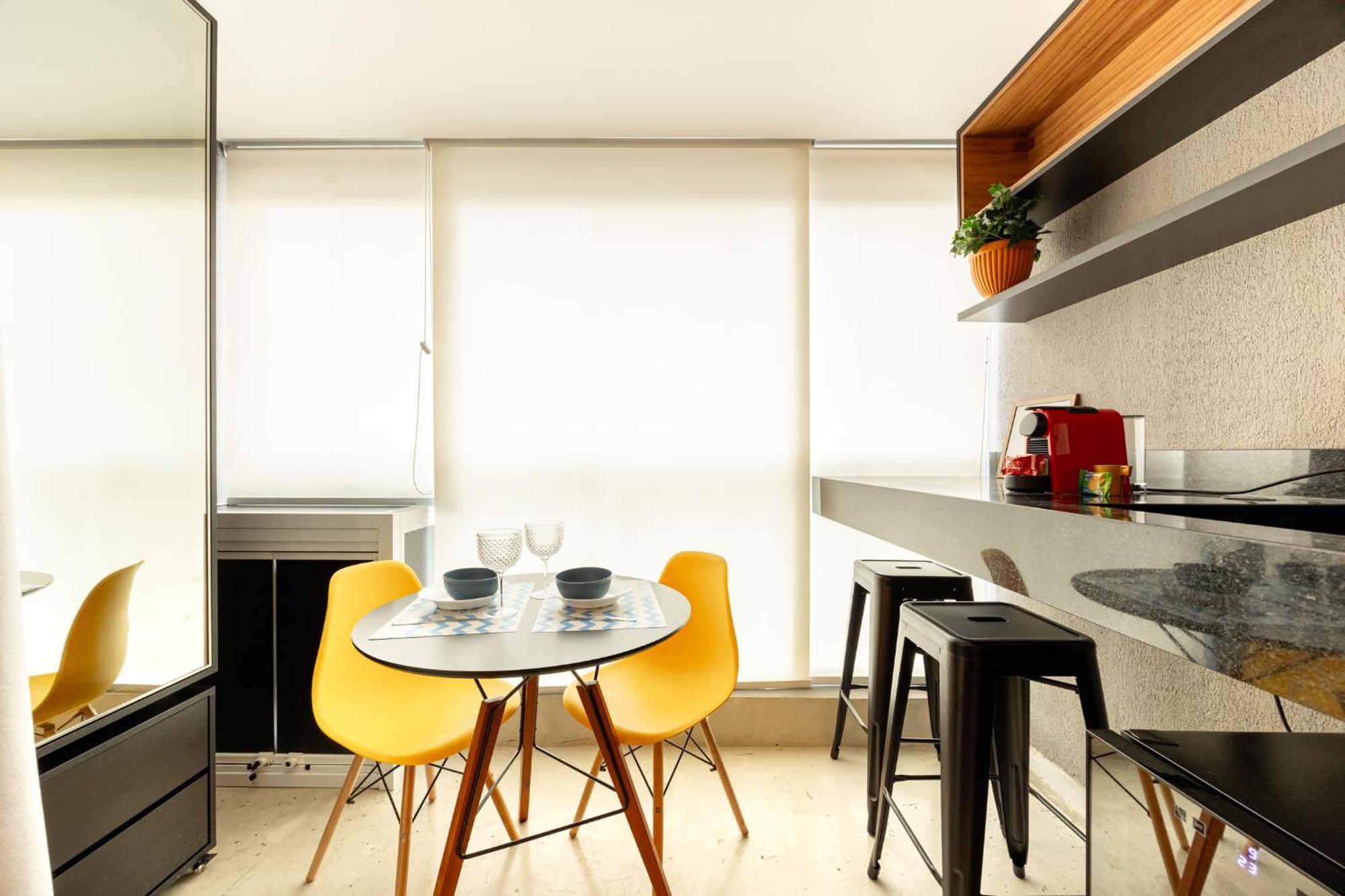 Apartamento Easy Star - Belo C/varanda Em Pinheiros - Nt01i *