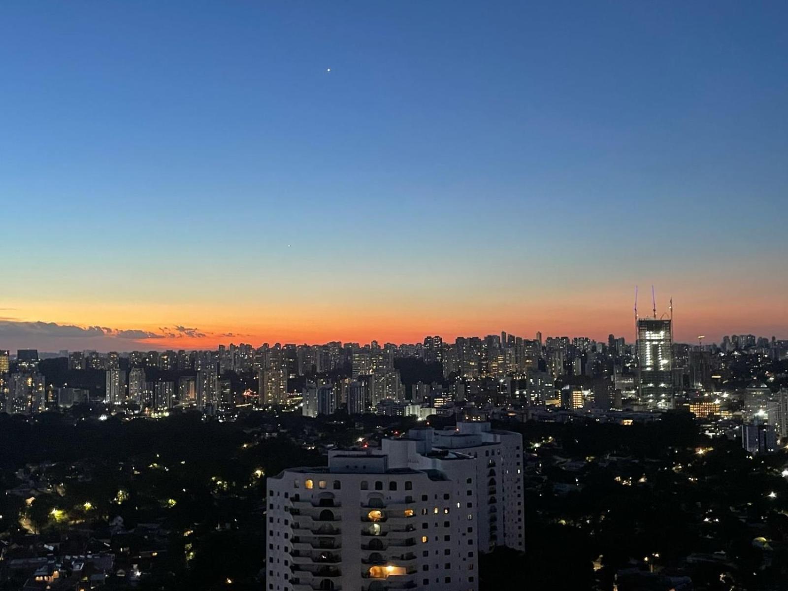 Novo E Super Decorado Ao Lado Do Metro Apartment *