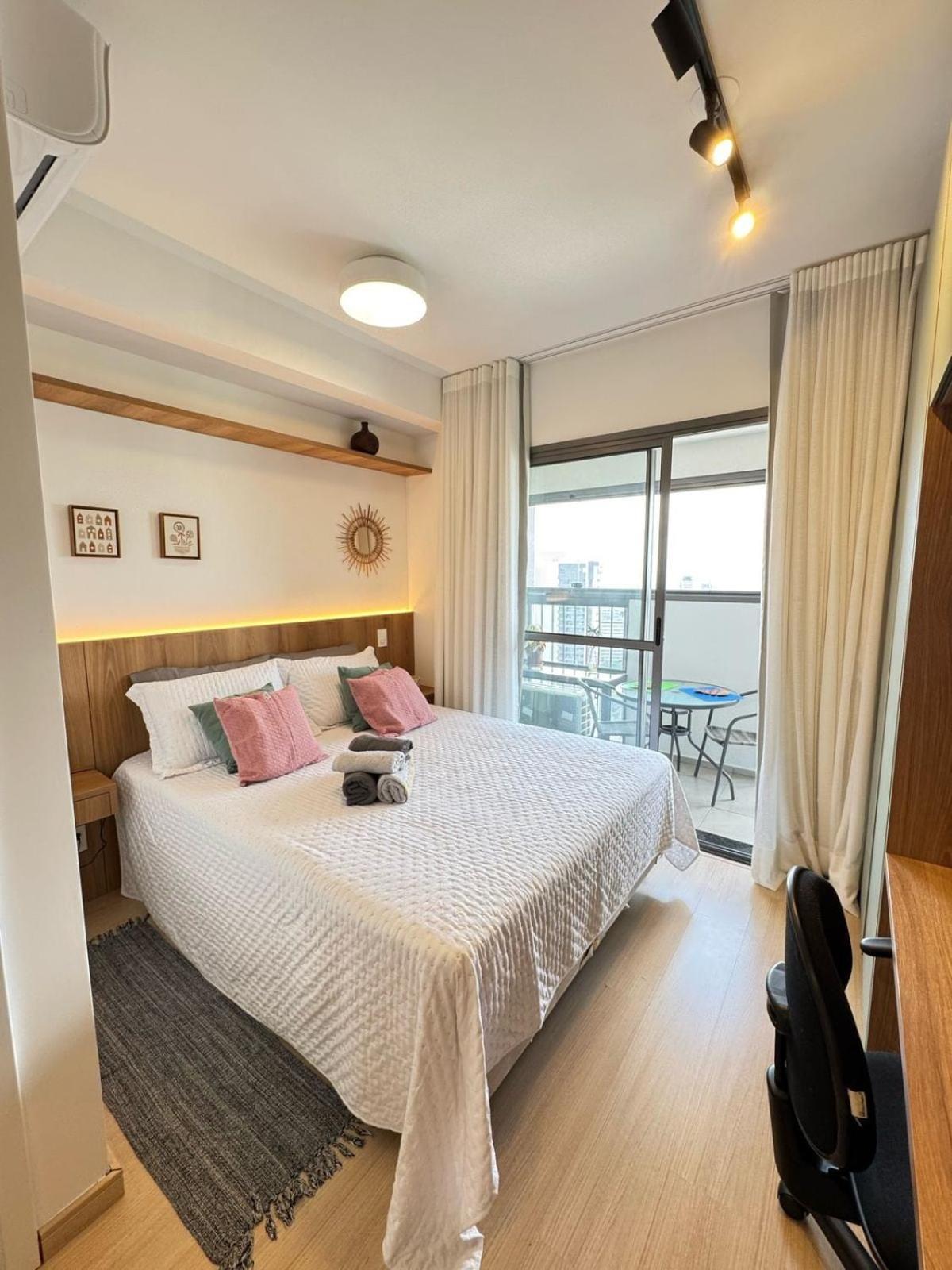 2211 - Next Station Consolacao | Completo C/ Wi-fi Apartamento São Paulo