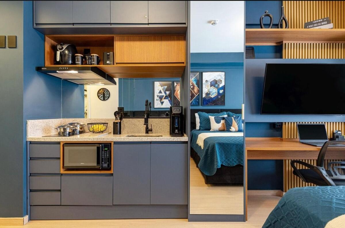 Pinheiros I Faria Lima, Apto Studio, 50m Metro, Piscina, Wi-fi Apartamento São Paulo