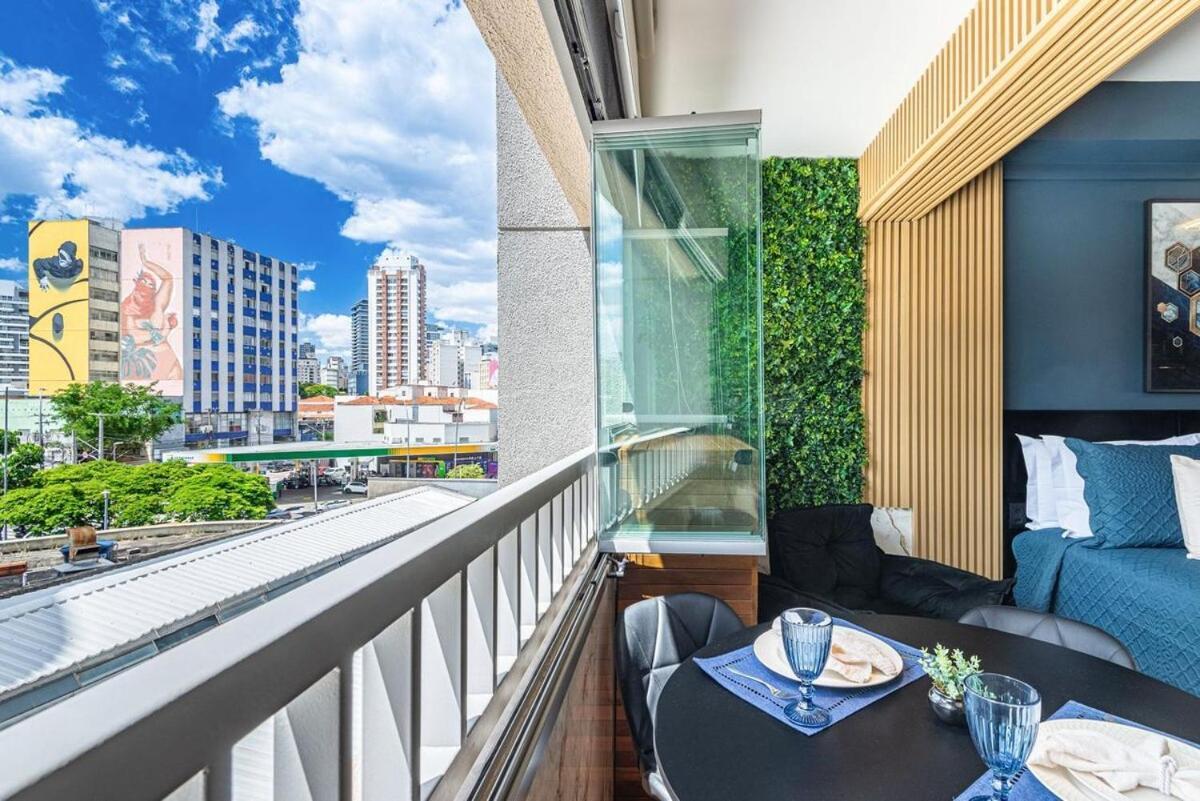 Pinheiros I Faria Lima, Apto Studio, 50m Metro, Piscina, Wi-fi Apartamento São Paulo