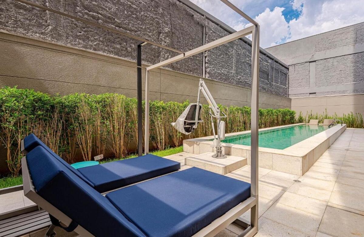 Pinheiros I Faria Lima, Apto Studio, 50m Metro, Piscina, Wi-fi Apartamento *