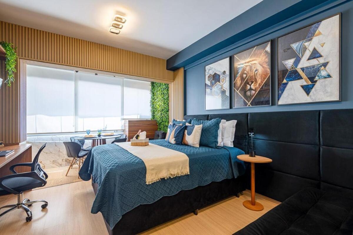 Apartamento Pinheiros I Faria Lima, Apto Studio, 50m Metro, Piscina, Wi-fi *