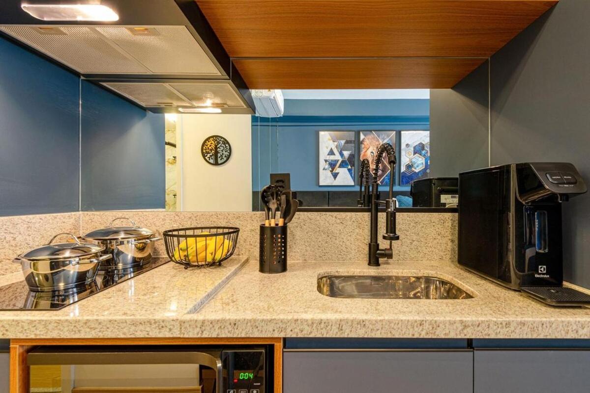Pinheiros I Faria Lima, Apto Studio, 50m Metro, Piscina, Wi-fi Apartamento São Paulo