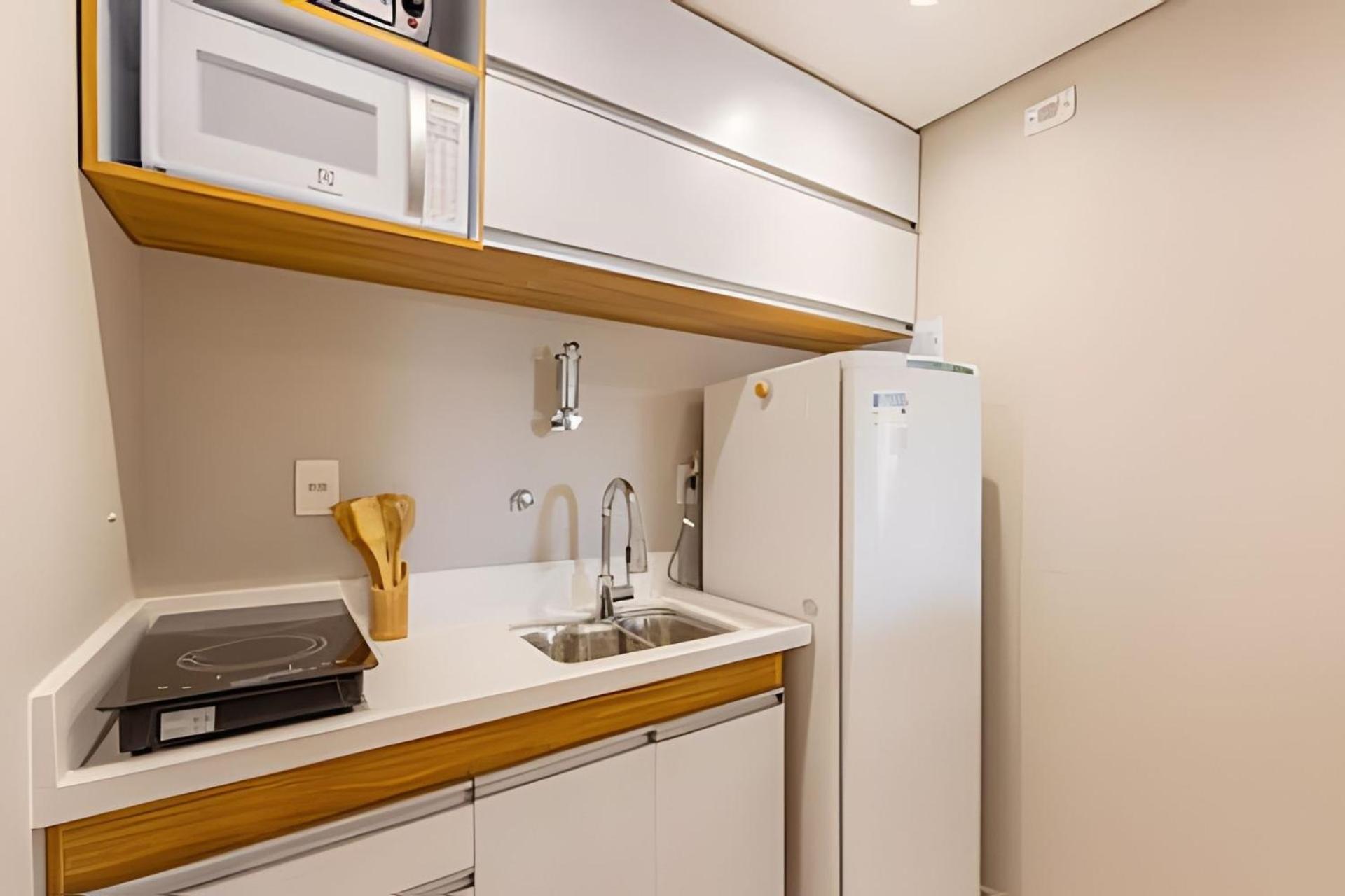 Easy Star - Charmoso Flat C/vaga Em Moema - Qx01i São Paulo