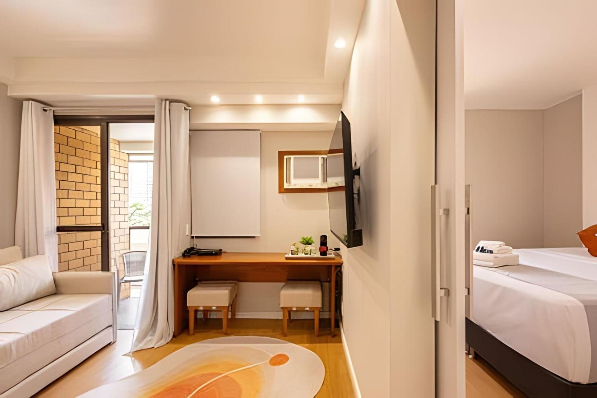 Easy Star - Charmoso Flat C/vaga Em Moema - Qx01i São Paulo