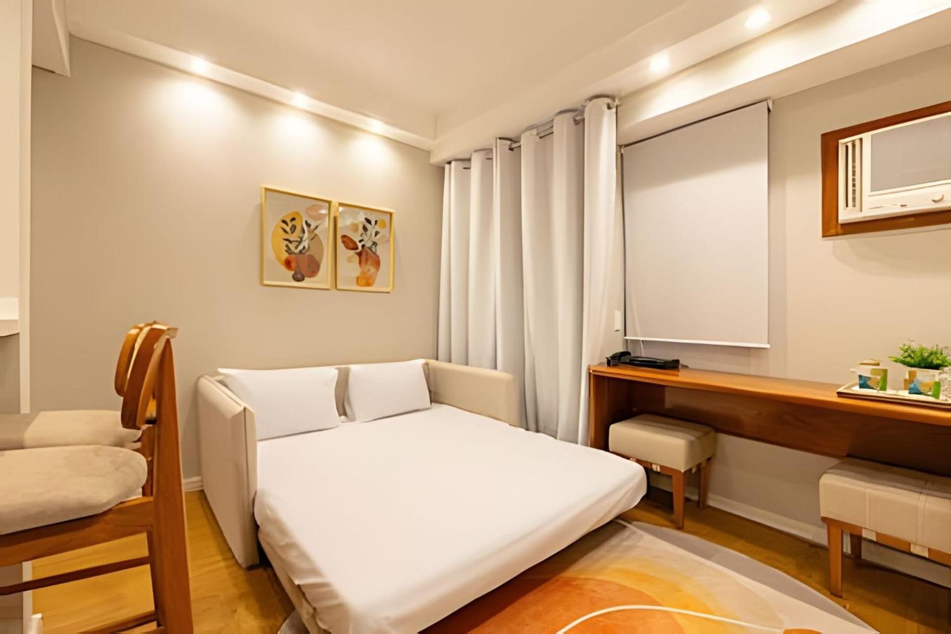 Easy Star - Charmoso Flat C/vaga Em Moema - Qx01i *