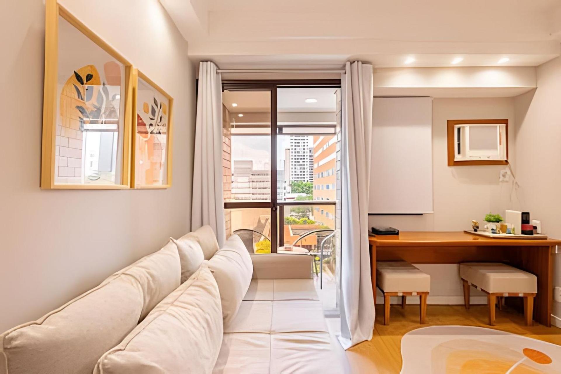 Easy Star - Charmoso Flat C/vaga Em Moema - Qx01i São Paulo