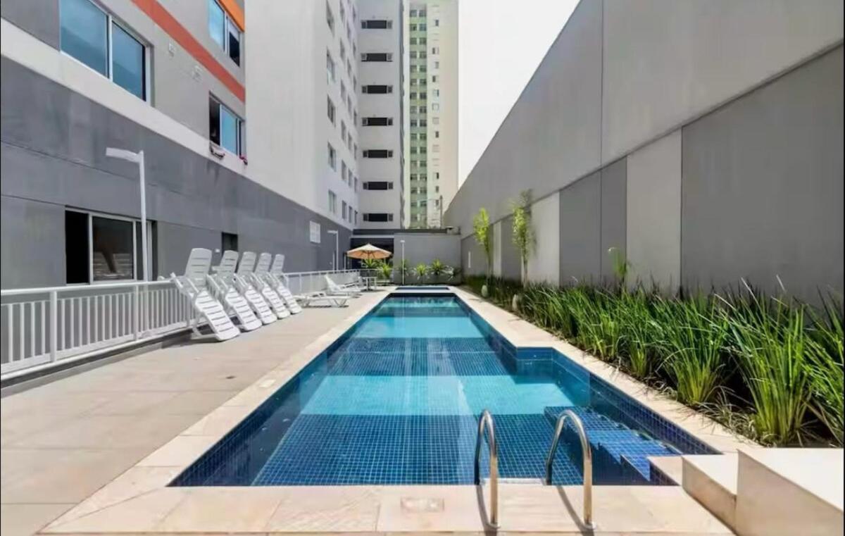 Loft Com Ar Condicionado E Piscina A 86 Metros Do Metro Bras Sao Paulo
