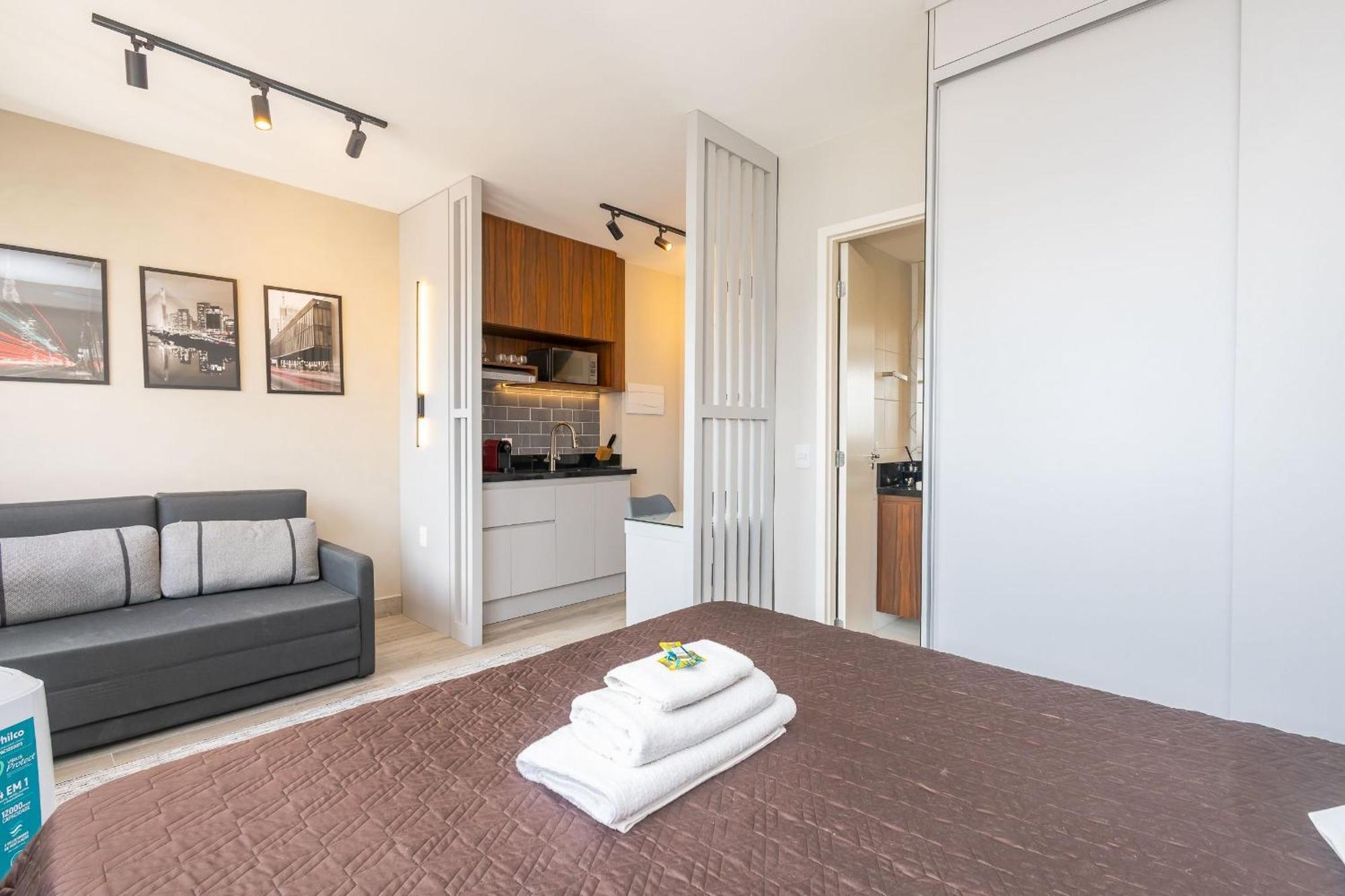 Bfl2204 - Moderno No 22° Andar | Faria Lima Apartment