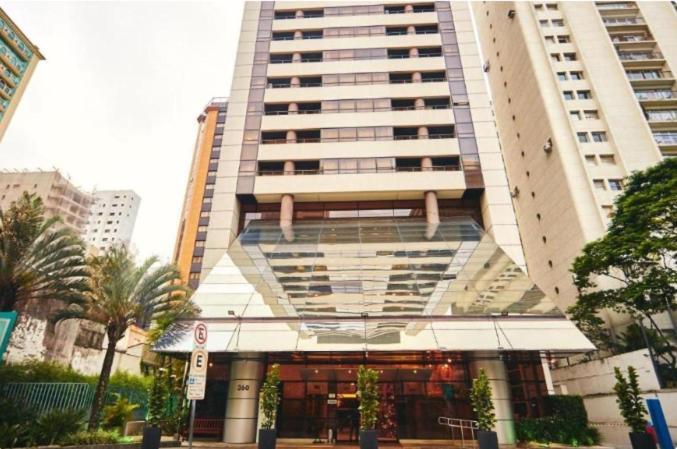 Flat 4 Estrelas Jardins - * São Paulo