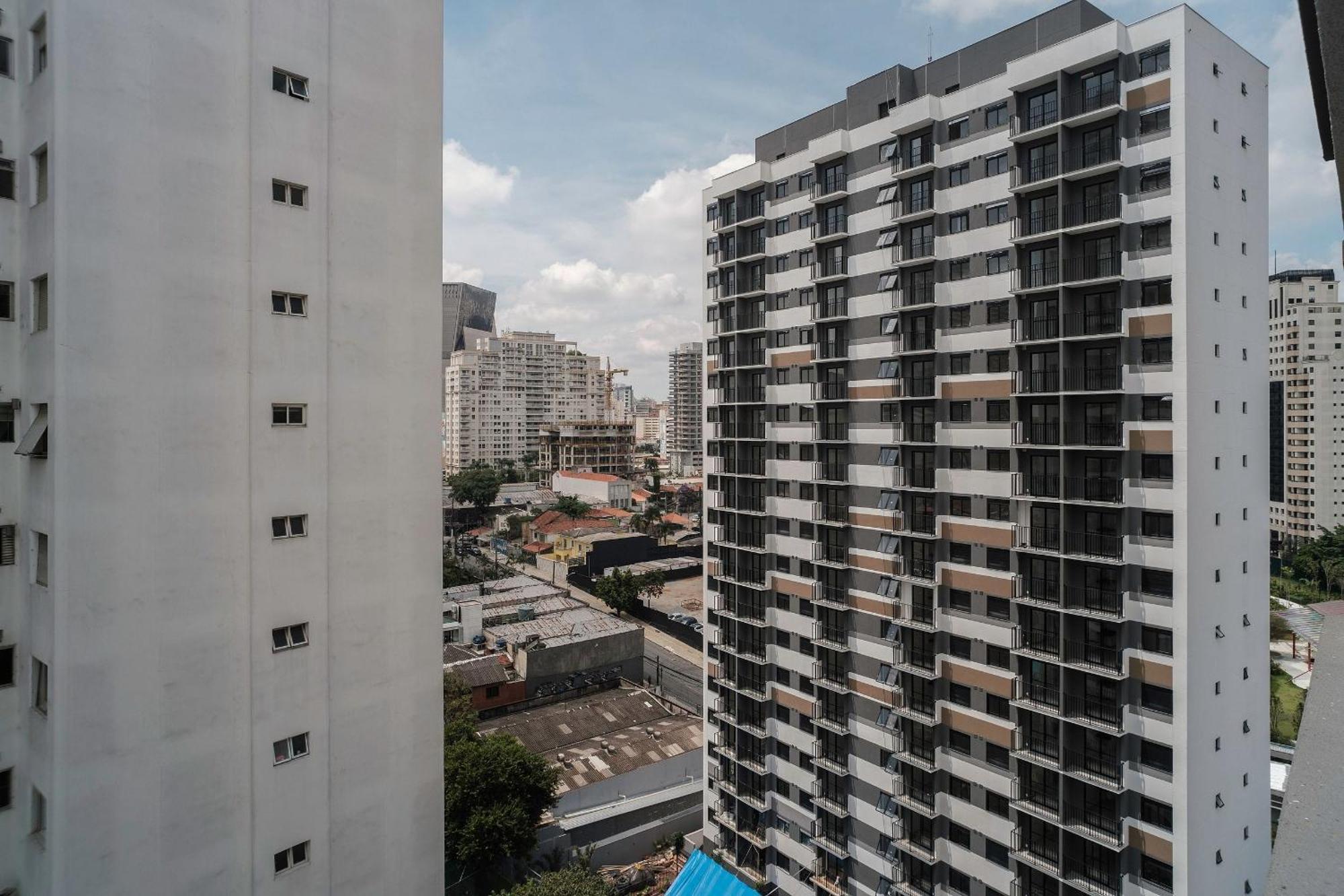 Bsf1310 - Maravilhoso Tv 4k | Faria Lima São Paulo