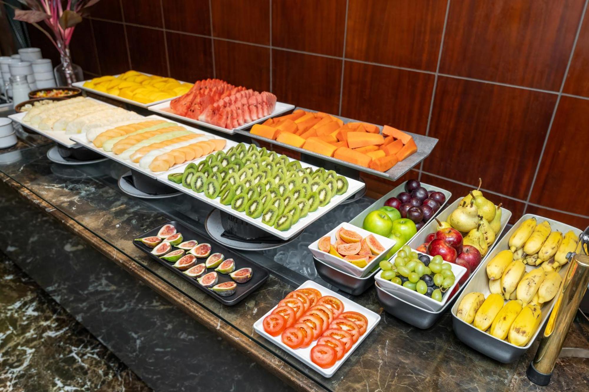 Intercontinental By Ihg 5*