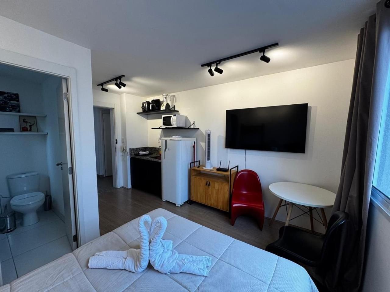 Apartment Elegante No Bras Com Piscina - Metro Bras *