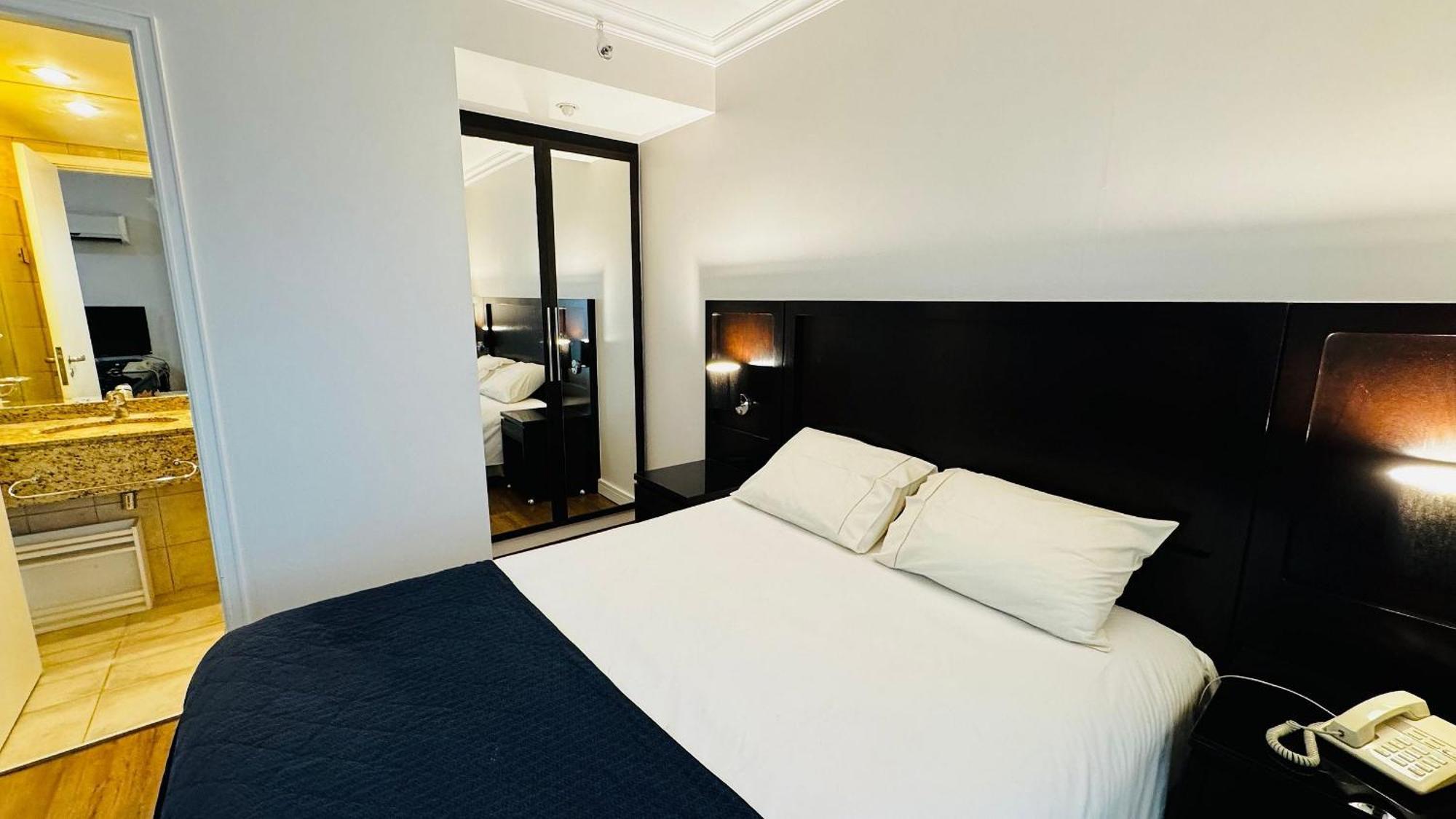 Perdizes - Flat Executivo - 1208 *