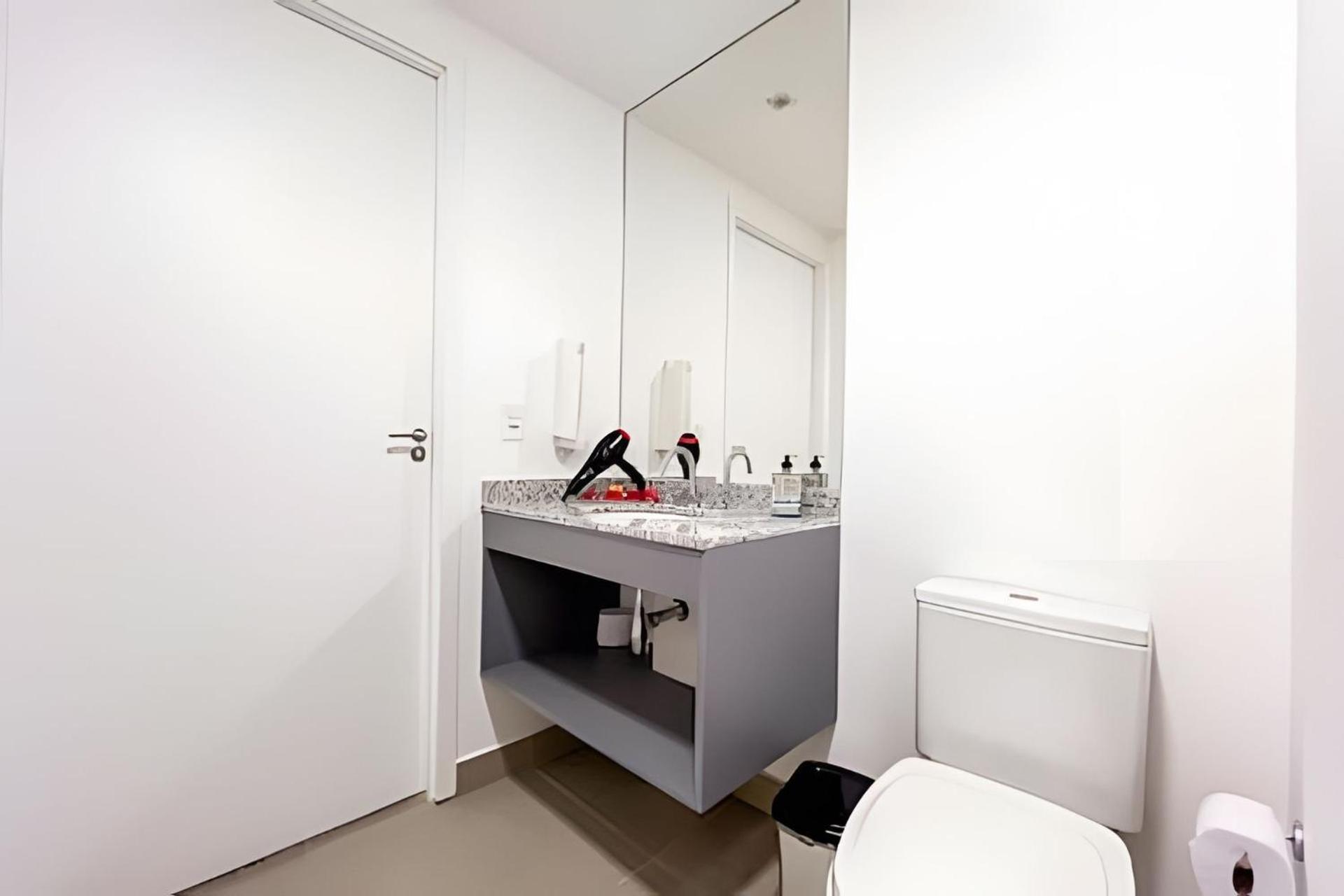 Lindo Estudio Recem Reformado Em Moema!